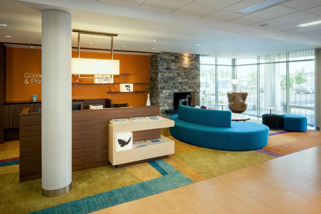 Photo of Livingroom in Dupont