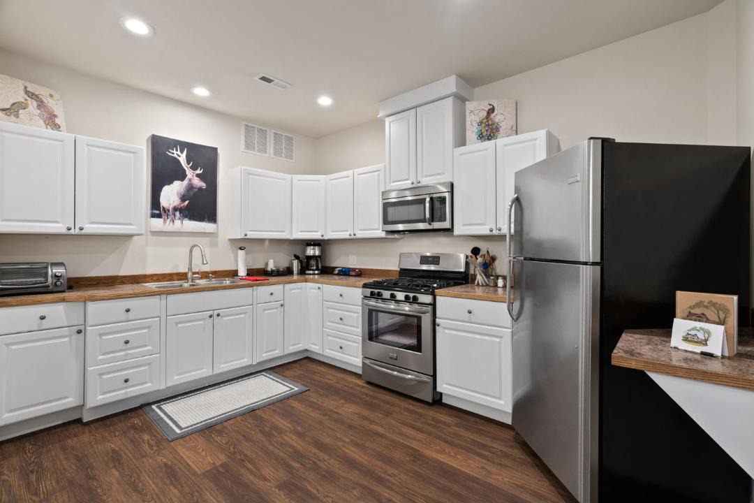 Photo of Kitchen in Colbert