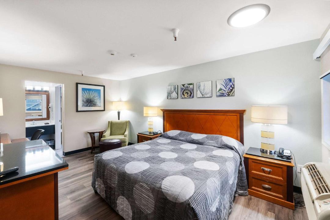Photo of Bedroom in Puyallup