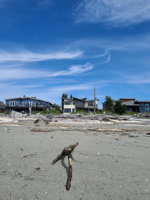 Photo of Others in Point Roberts
