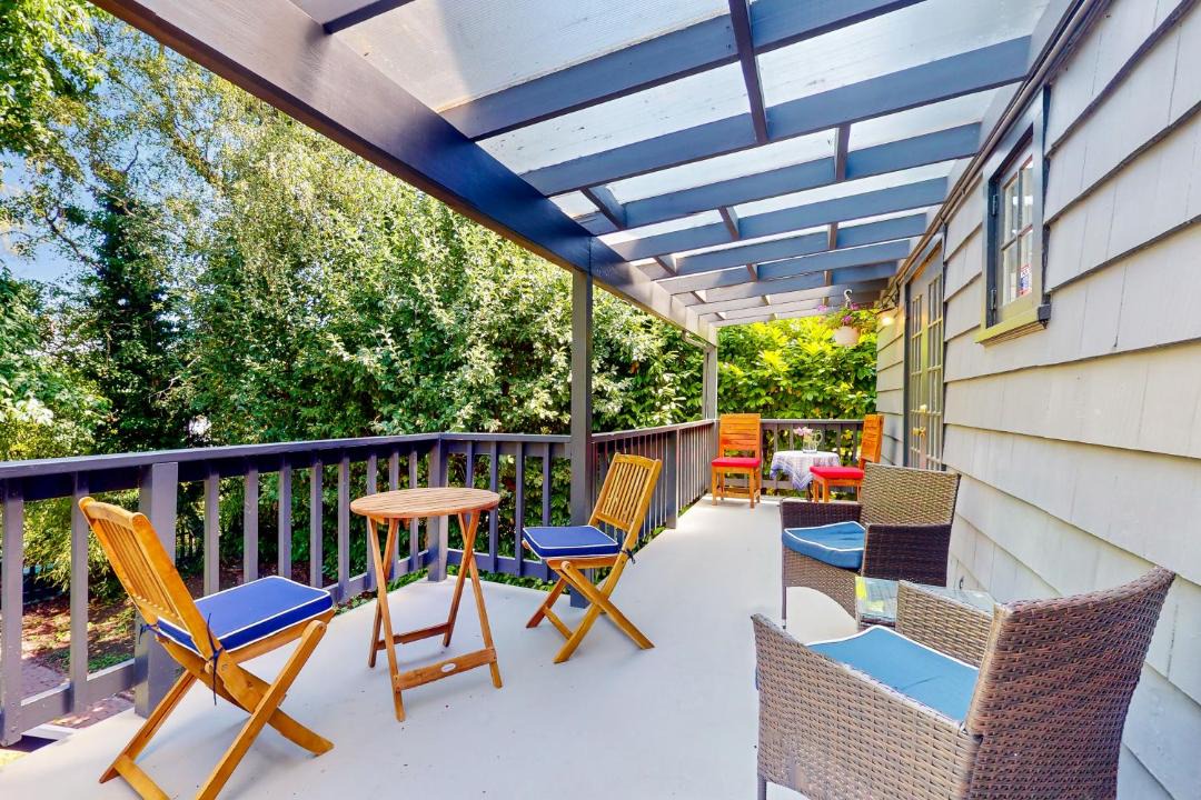 Photo of Patio Balcony in Montlake