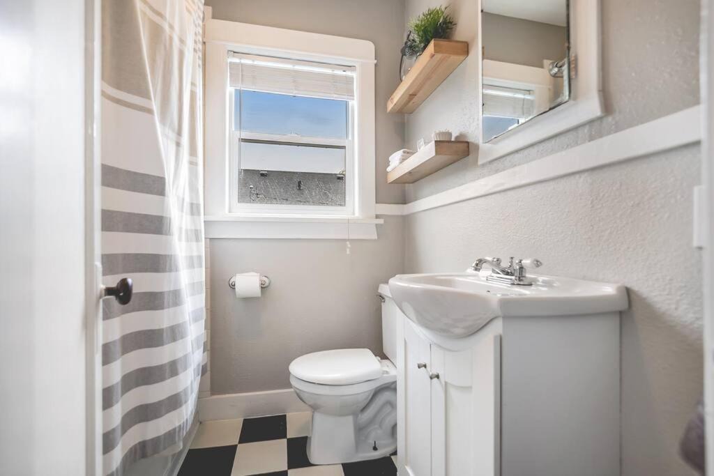 Photo of Bathroom in North End