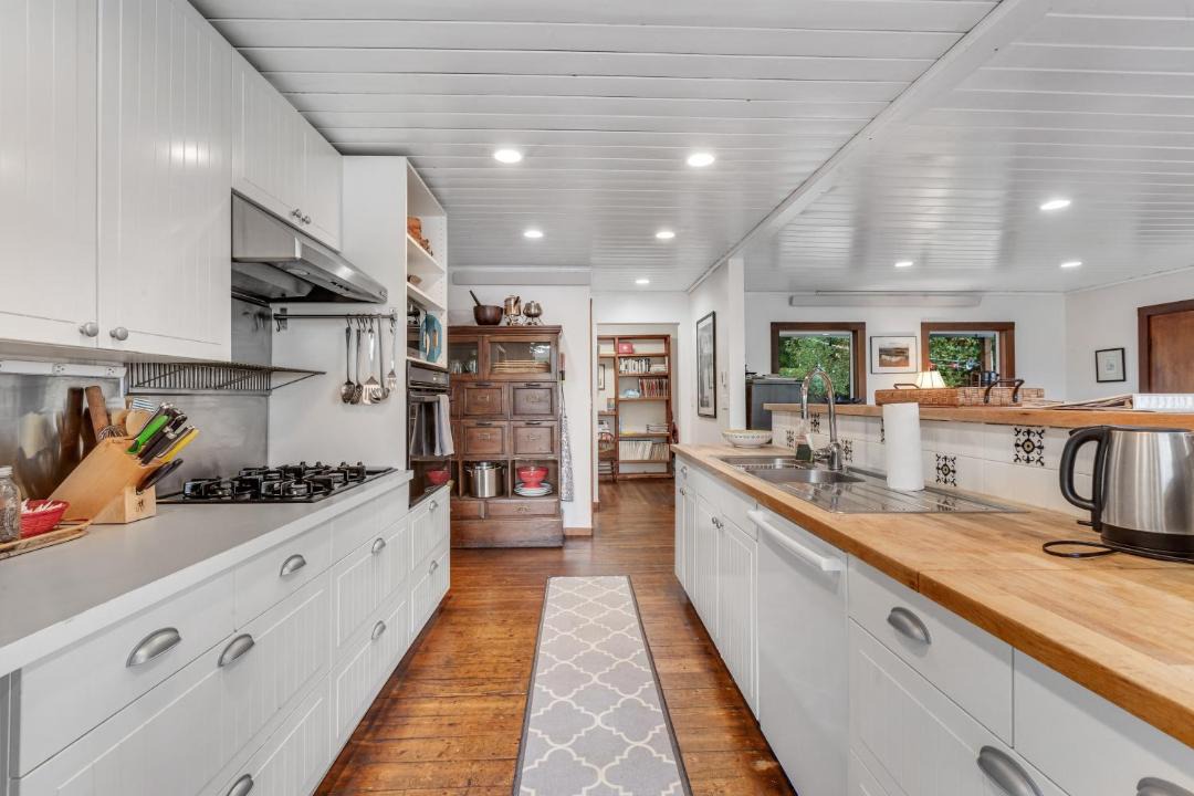 Photo of Kitchen in Seabeck