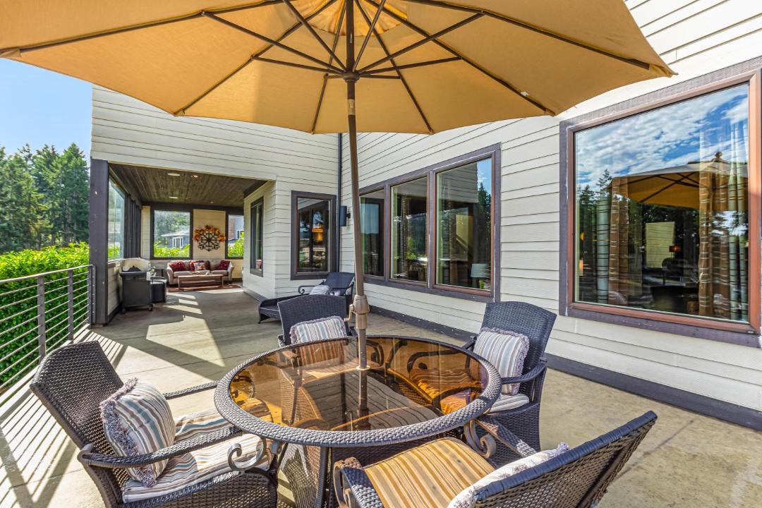 Photo of Patio Balcony in Fox Island