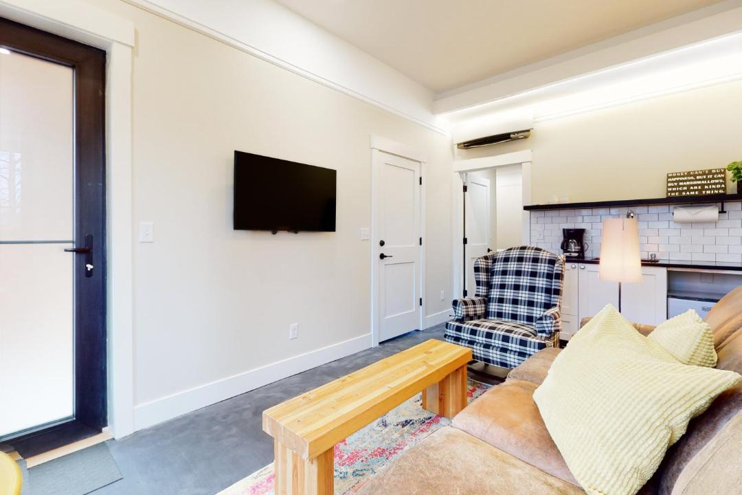 Photo of Livingroom in Sellwood-Moreland