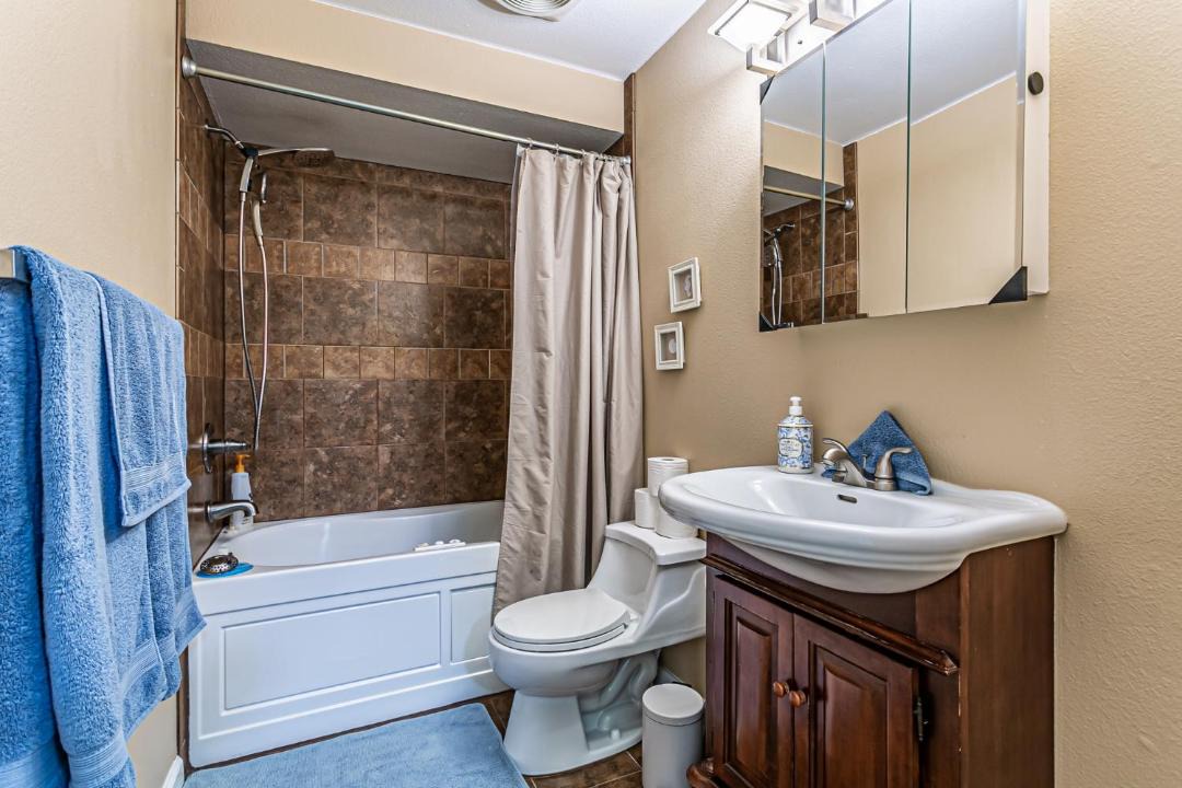 Photo of Bathroom in North End