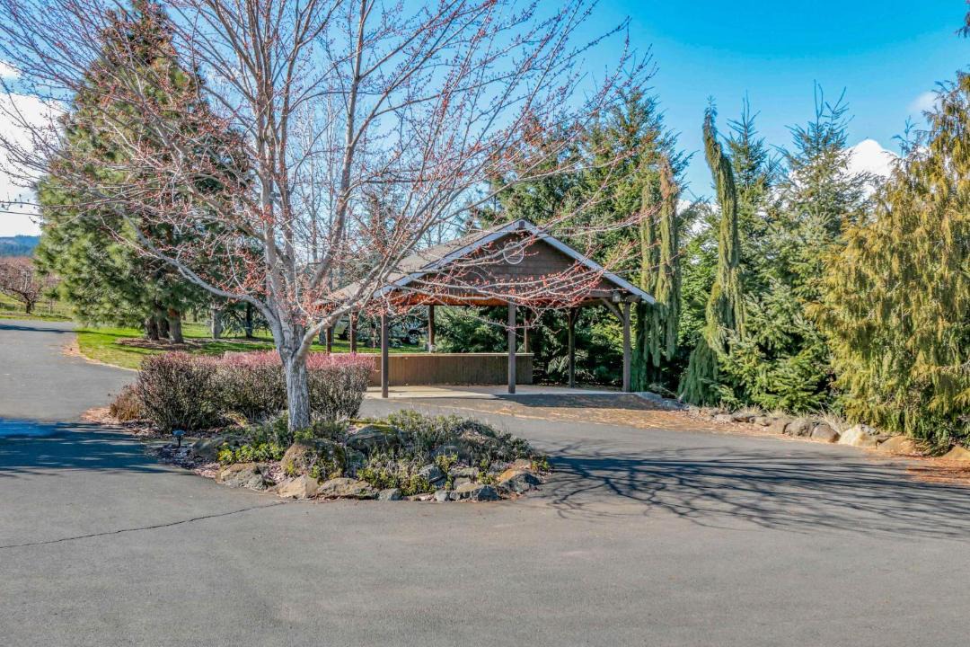 Photo of Others in Hood River