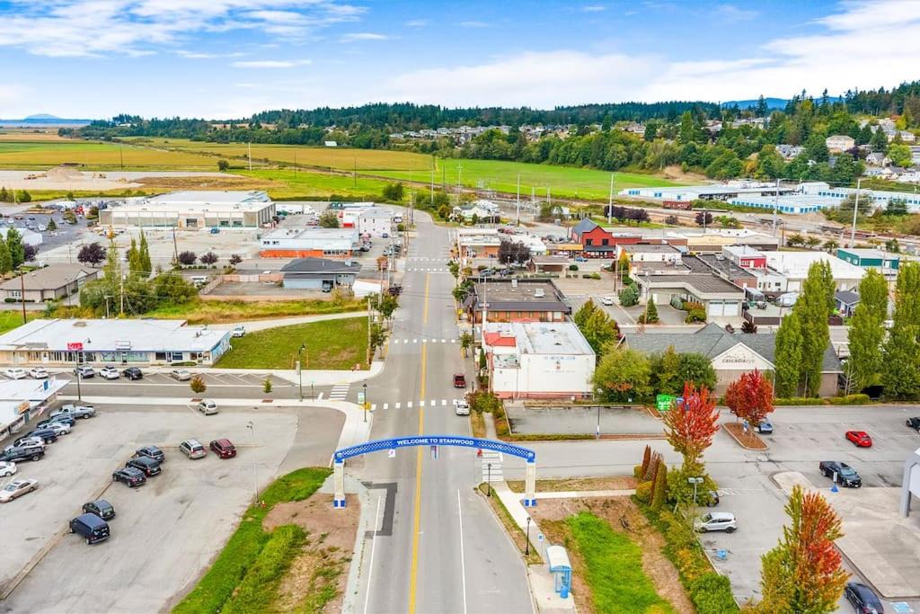 Photo of Others in Stanwood