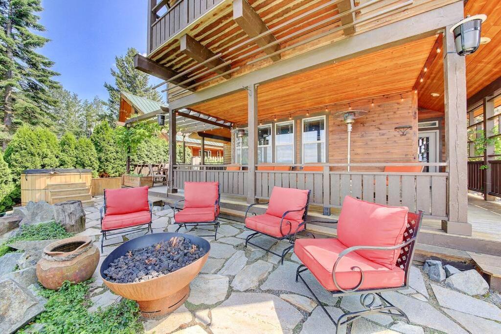 Photo of Patio Balcony in Sandpoint