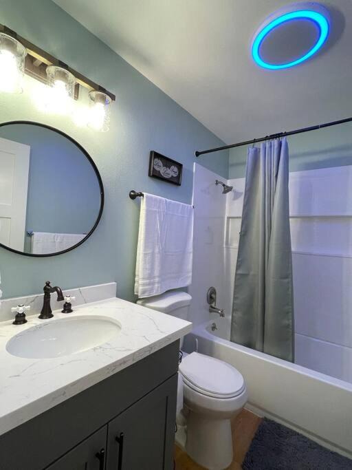Photo of Bathroom in North Juanita
