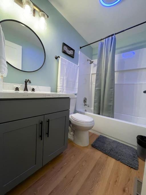 Photo of Bathroom in North Juanita