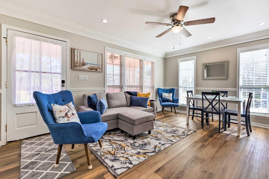 Photo of Livingroom in Long Beach