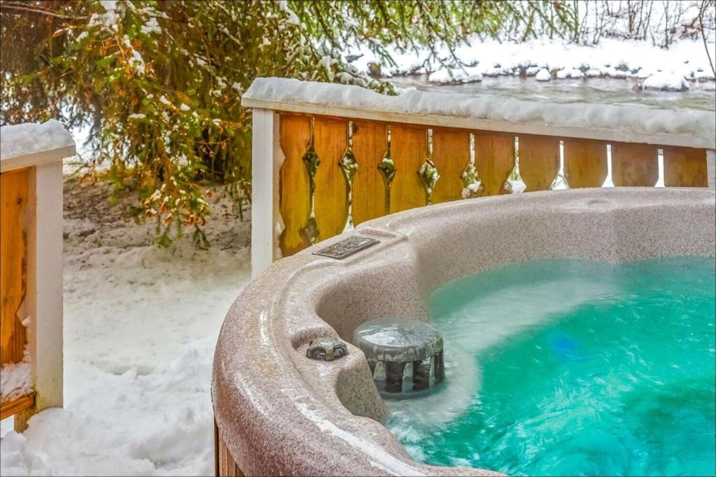 Photo of Outdoor in Greenwater