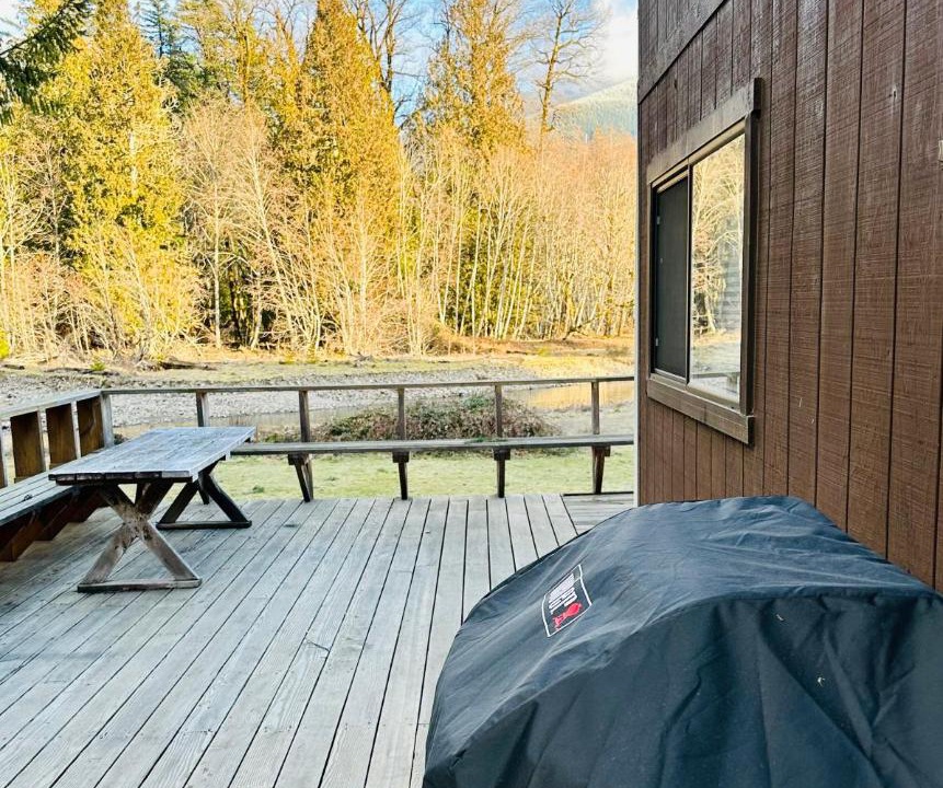 Photo of Others in Packwood