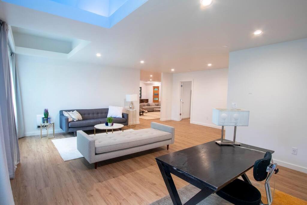 Photo of Livingroom in Kirkland