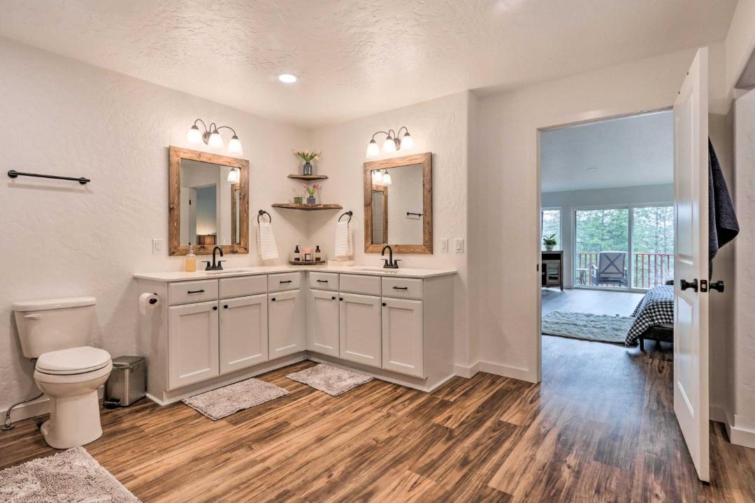 Photo of Bathroom in Worley