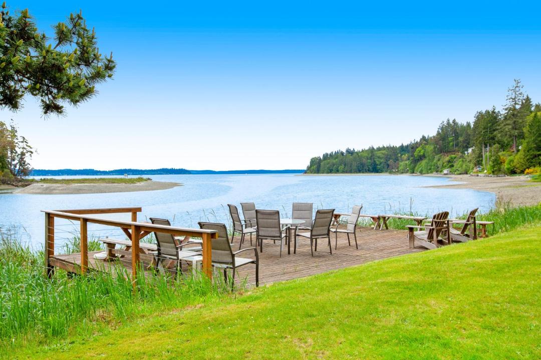 Photo of Others in Lakebay