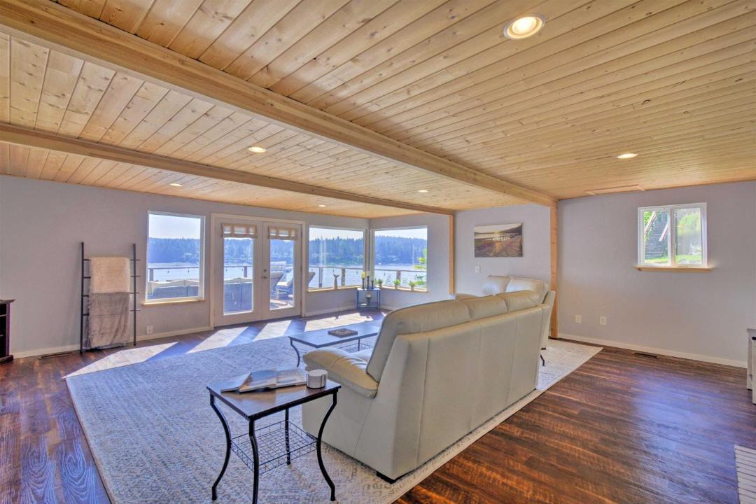 Photo of Livingroom in Gig Harbor