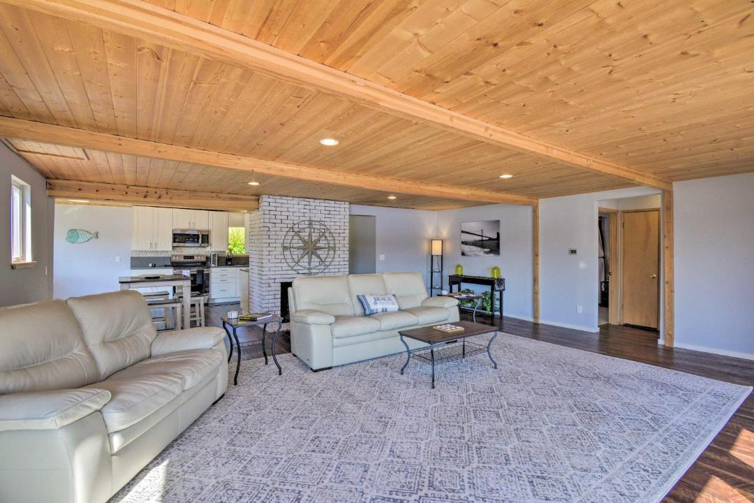 Photo of Livingroom in Gig Harbor