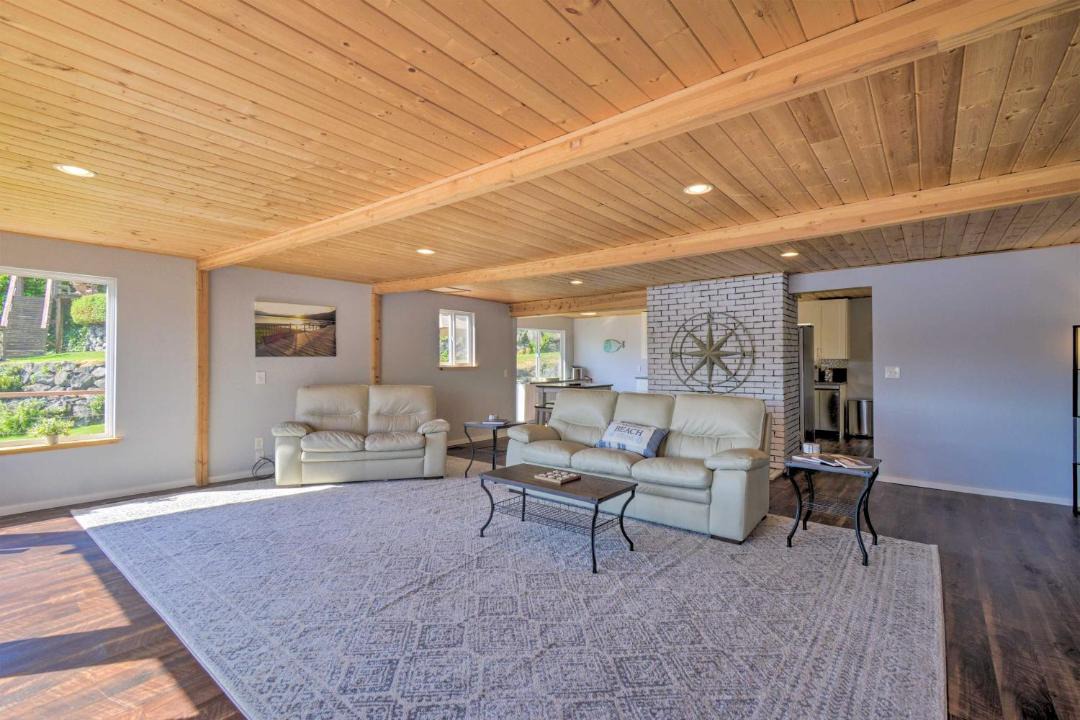 Photo of Livingroom in Gig Harbor