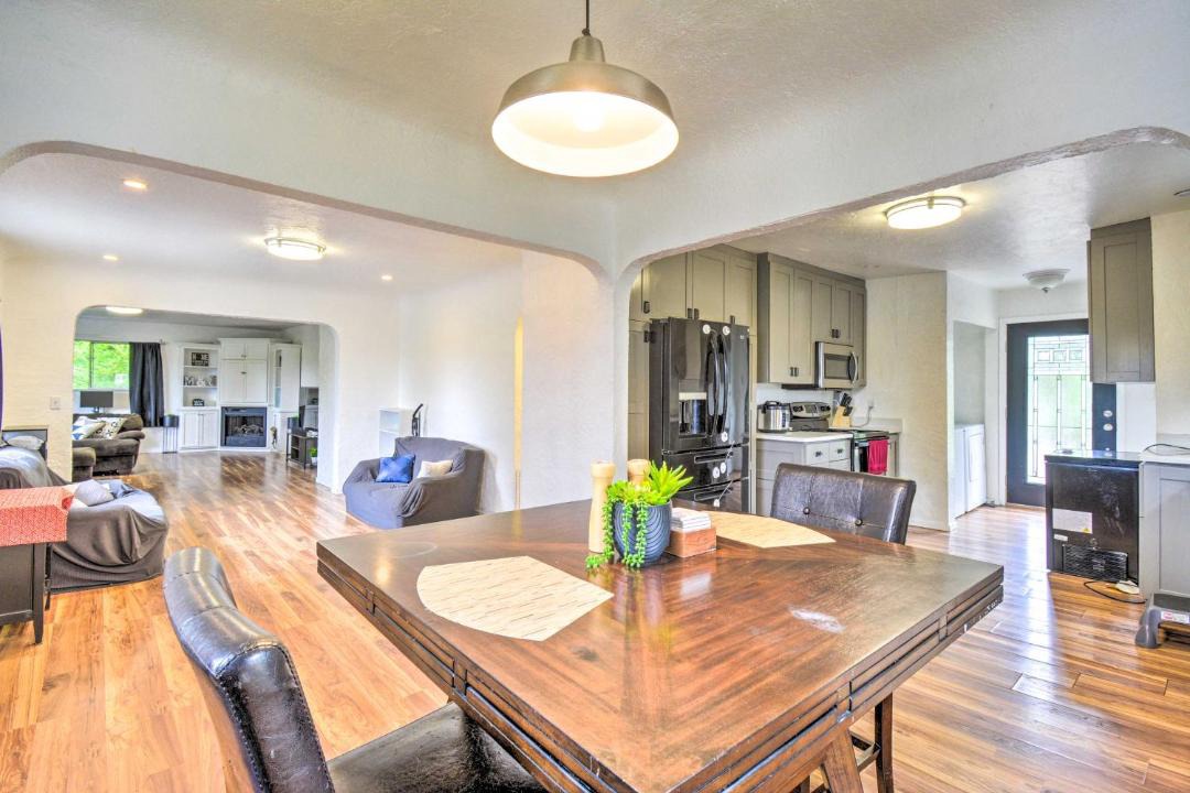 Photo of Livingroom in Bremerton