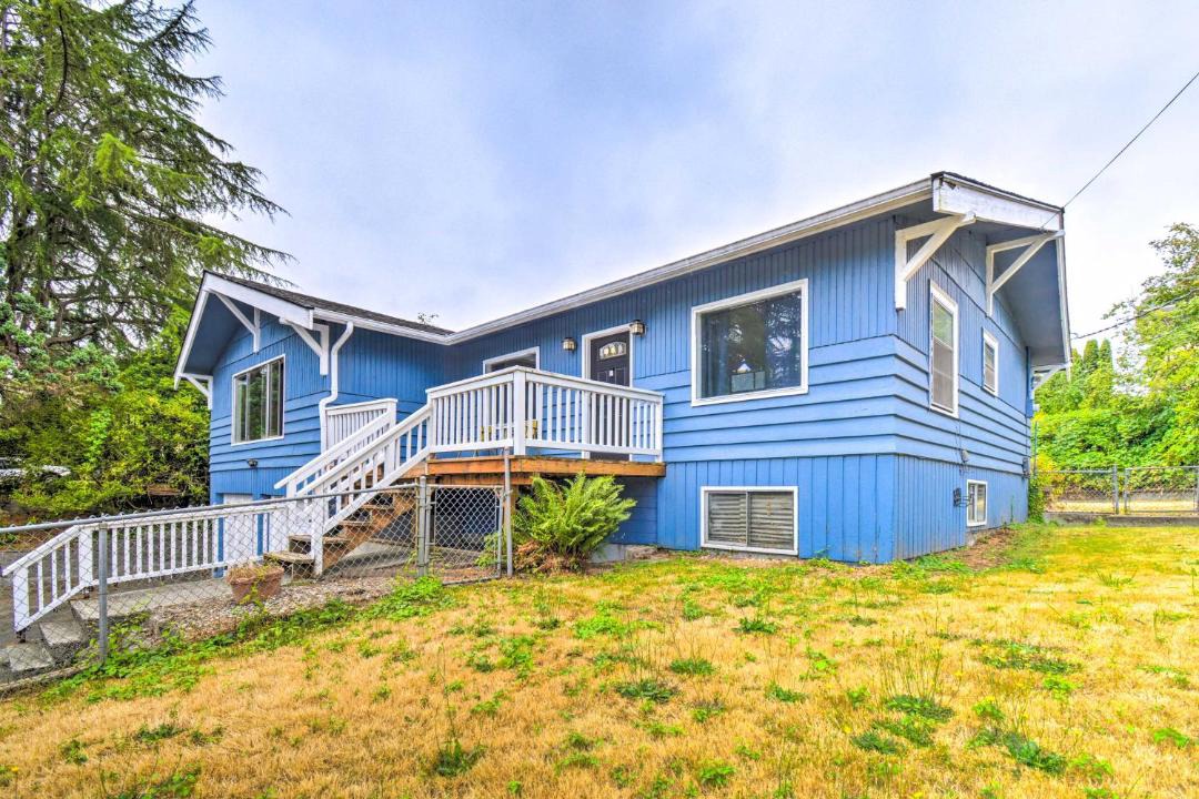 Photo of Buildings in Bremerton