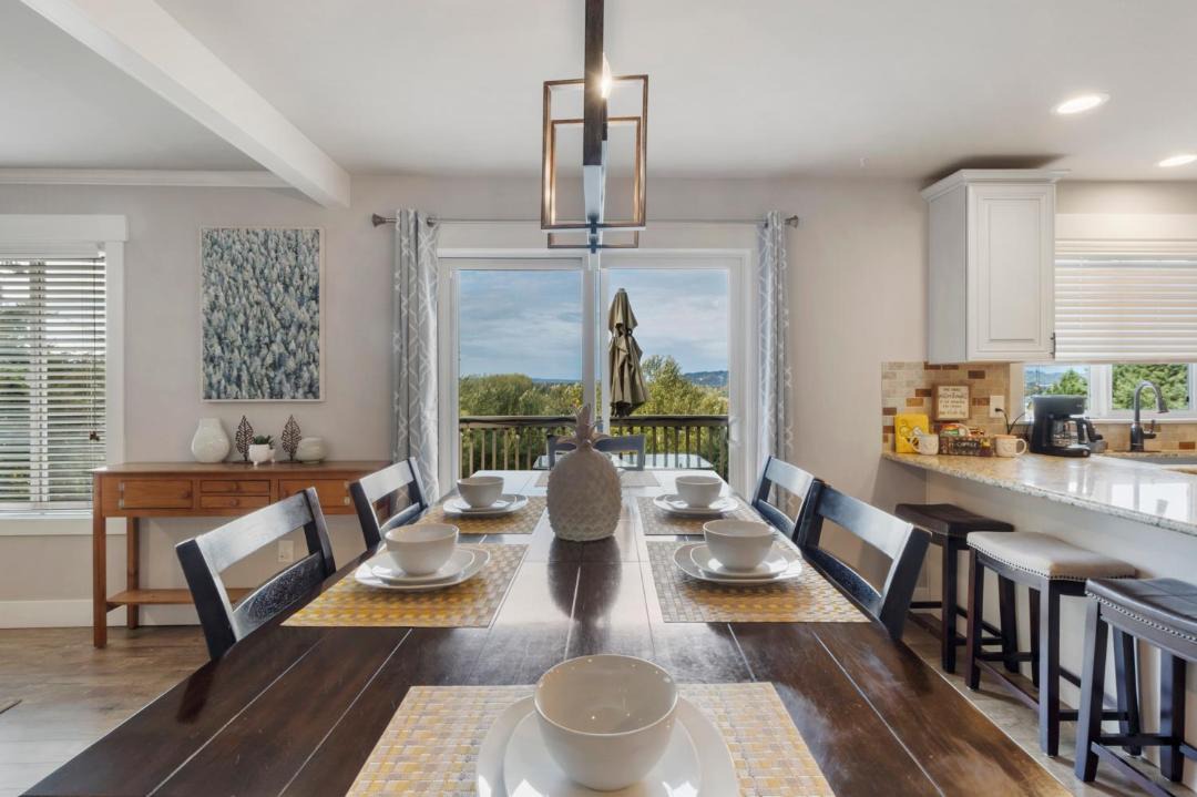 Photo of Livingroom in Bonney Lake