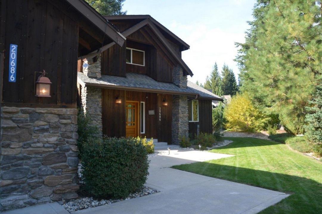 Photo of Buildings in Leavenworth