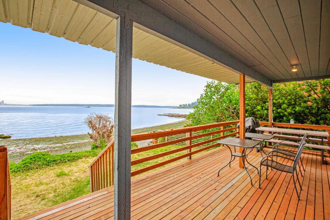 Photo of Patio Balcony in Bainbridge Island