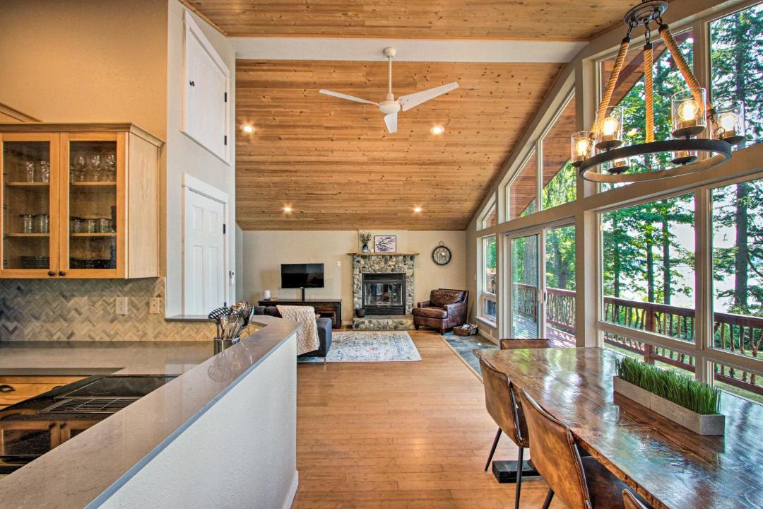 Photo of Kitchen in Anderson Island