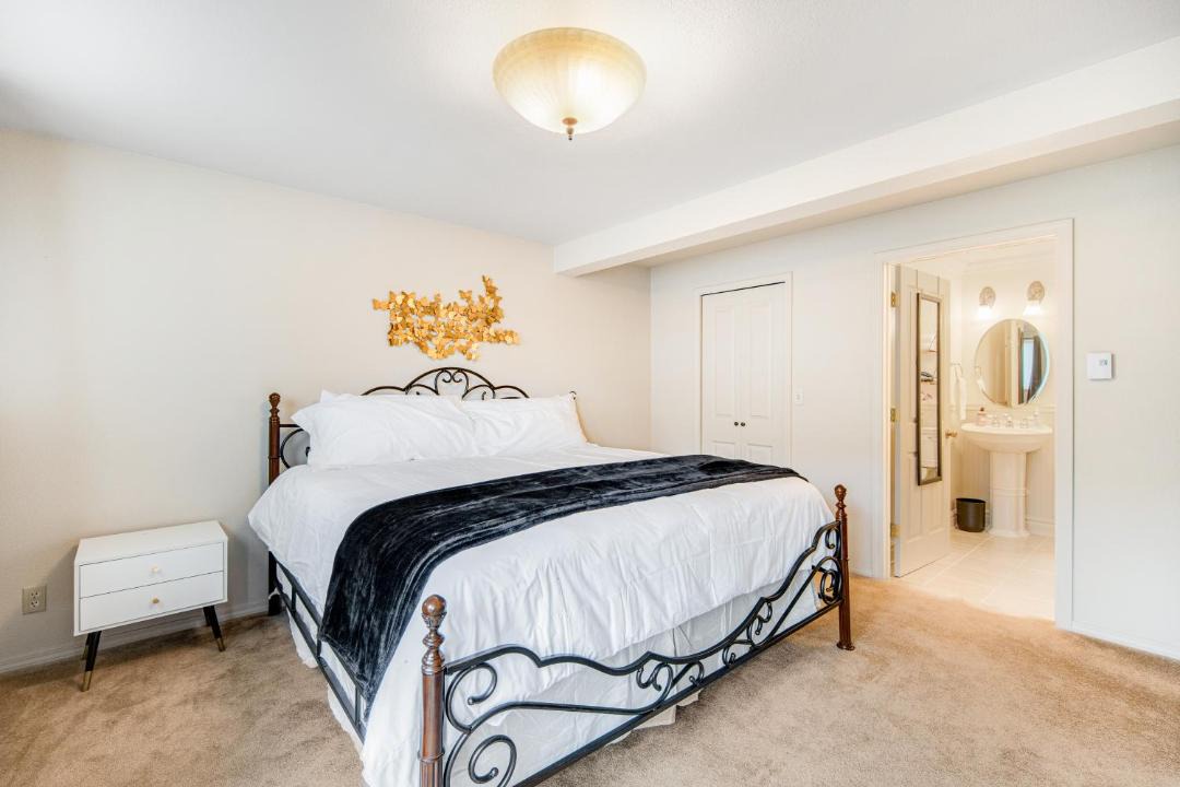 Photo of Bedroom in University Place