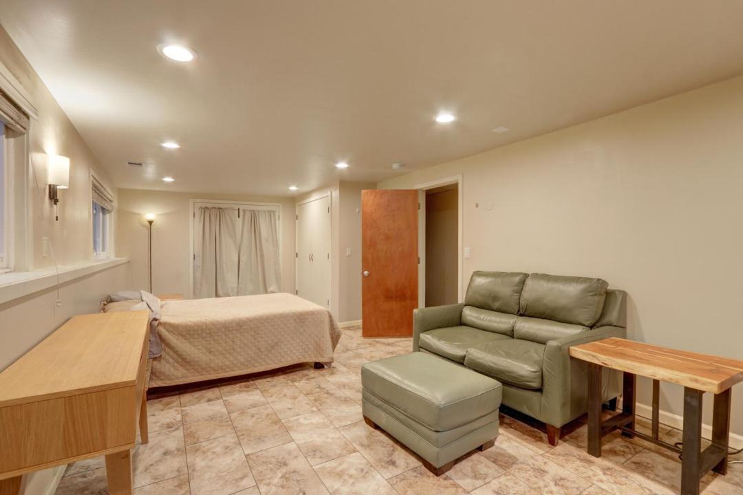 Photo of Livingroom in Mercer Island