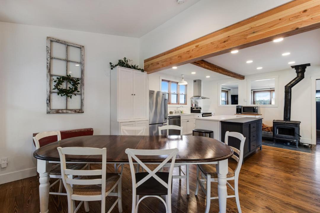 Photo of Kitchen in Coupeville