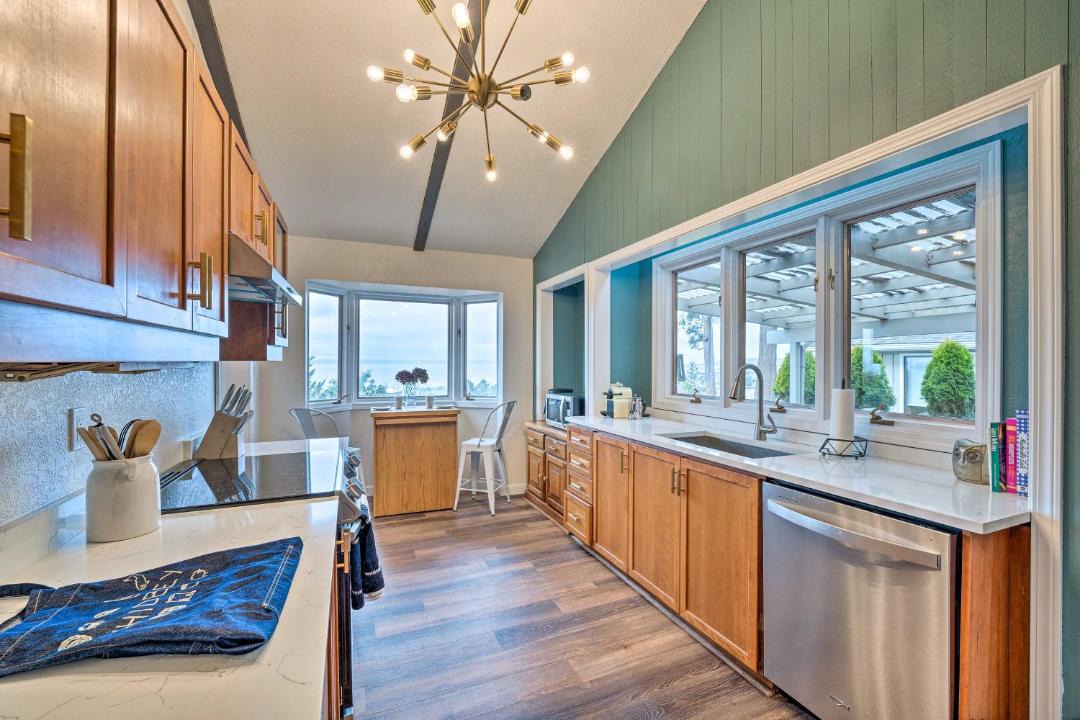 Photo of Kitchen in Coupeville