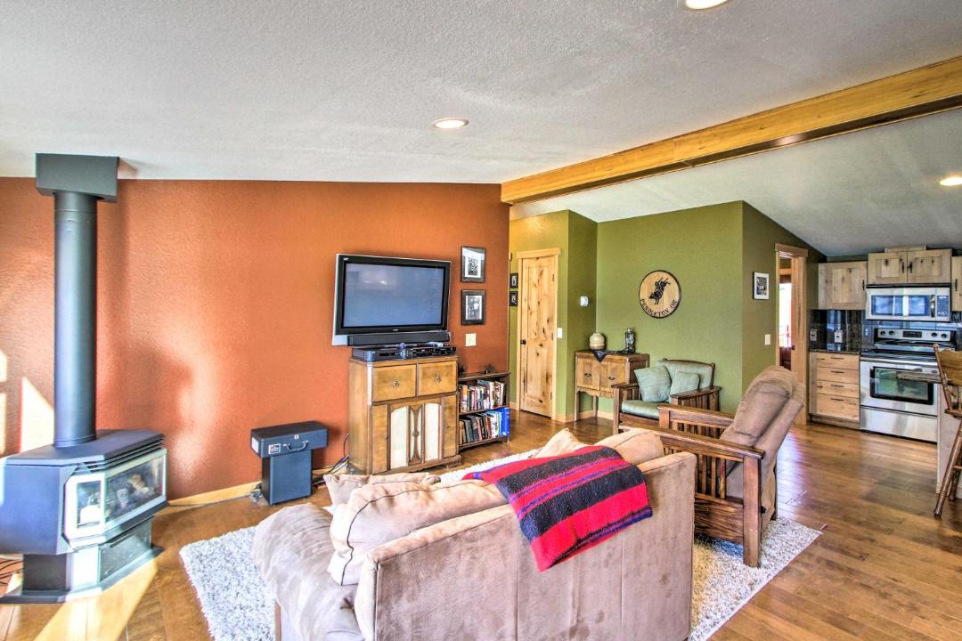 Photo of Livingroom in Eatonville