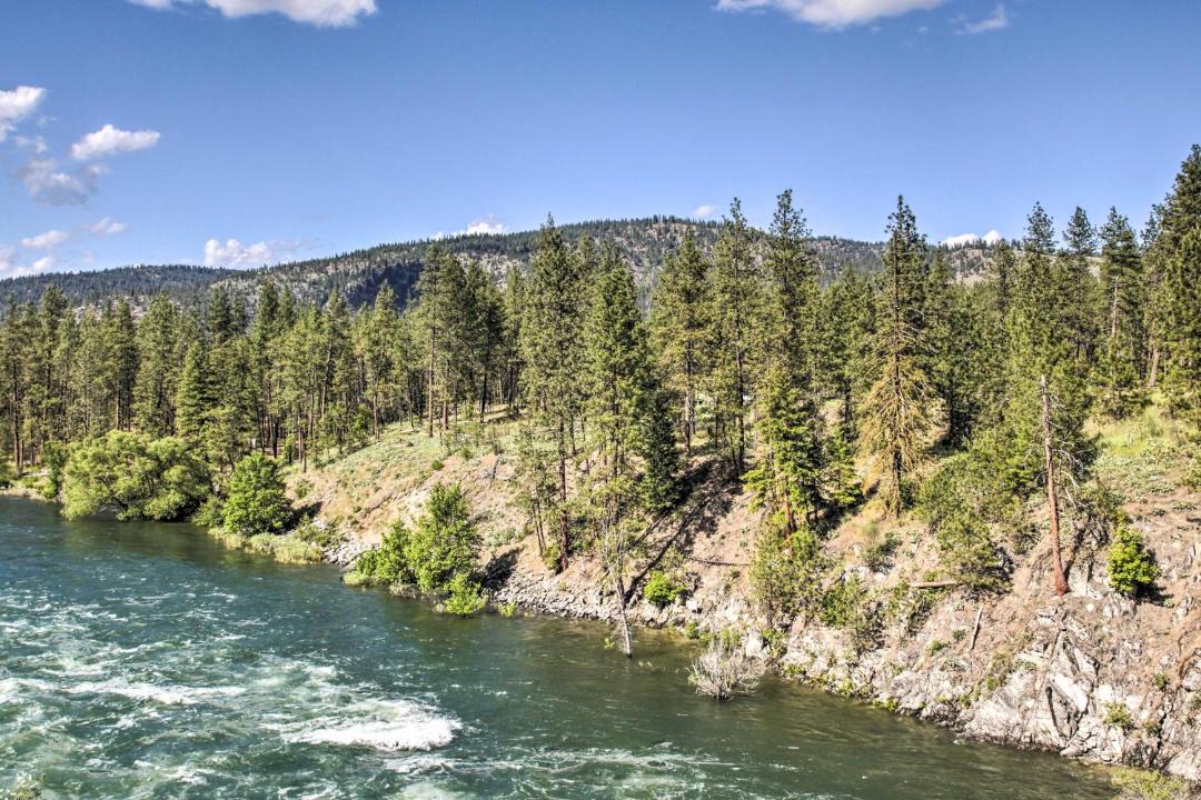 Photo of Others in Nine Mile Falls