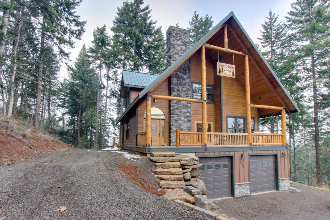 Photo of Buildings in Hood River