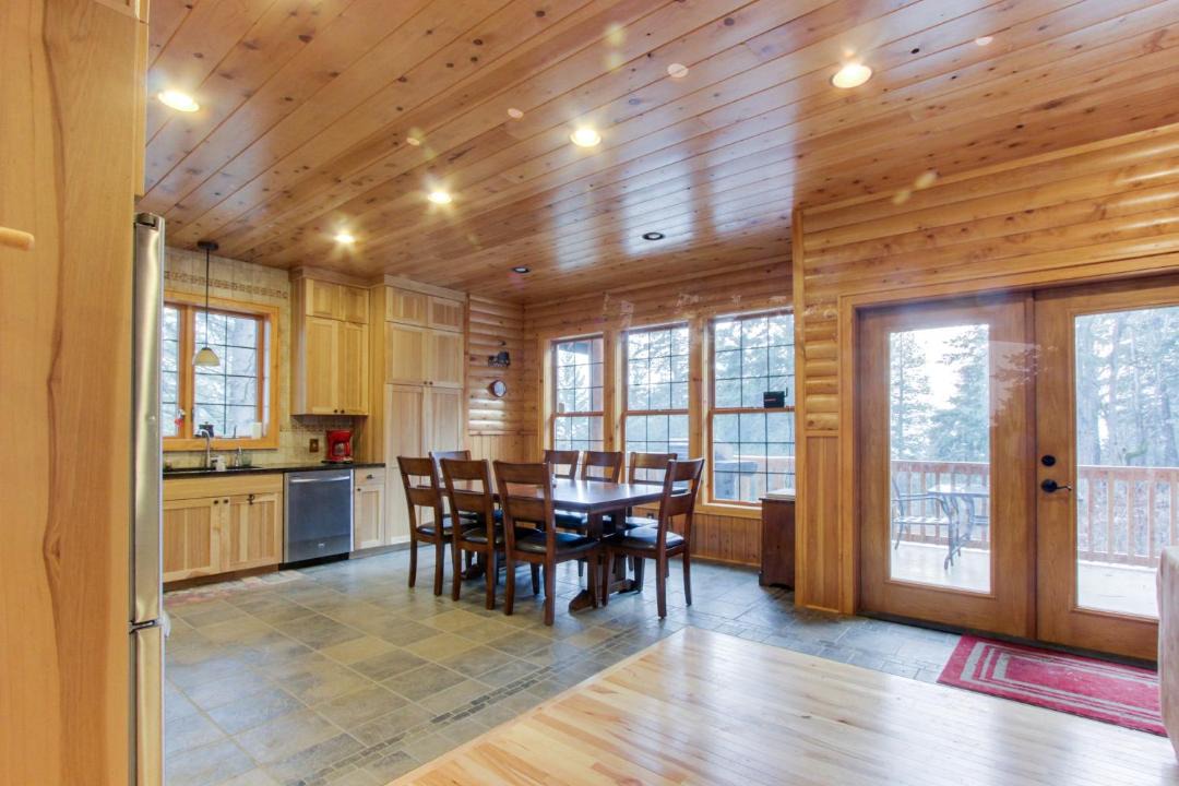 Photo of Livingroom in Hood River