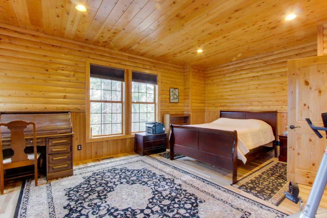 Photo of Bedroom in Hood River