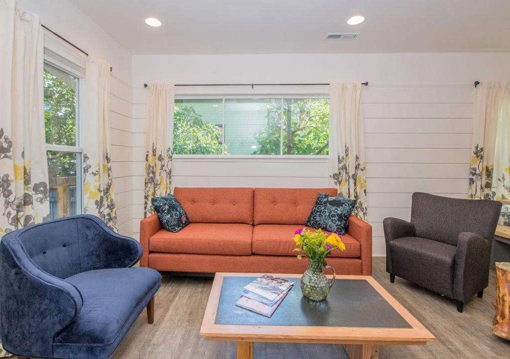 Photo of Livingroom in Mississippi District