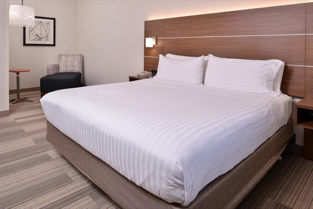 Photo of Bedroom in Albany