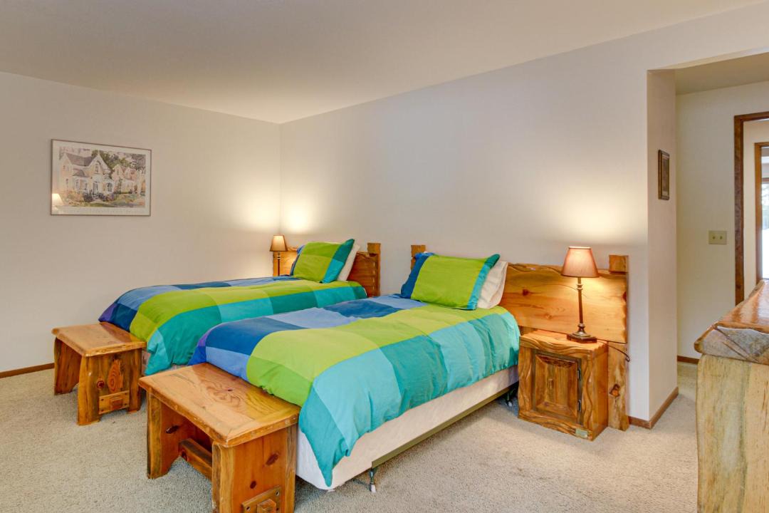 Photo of Bedroom in Sunriver