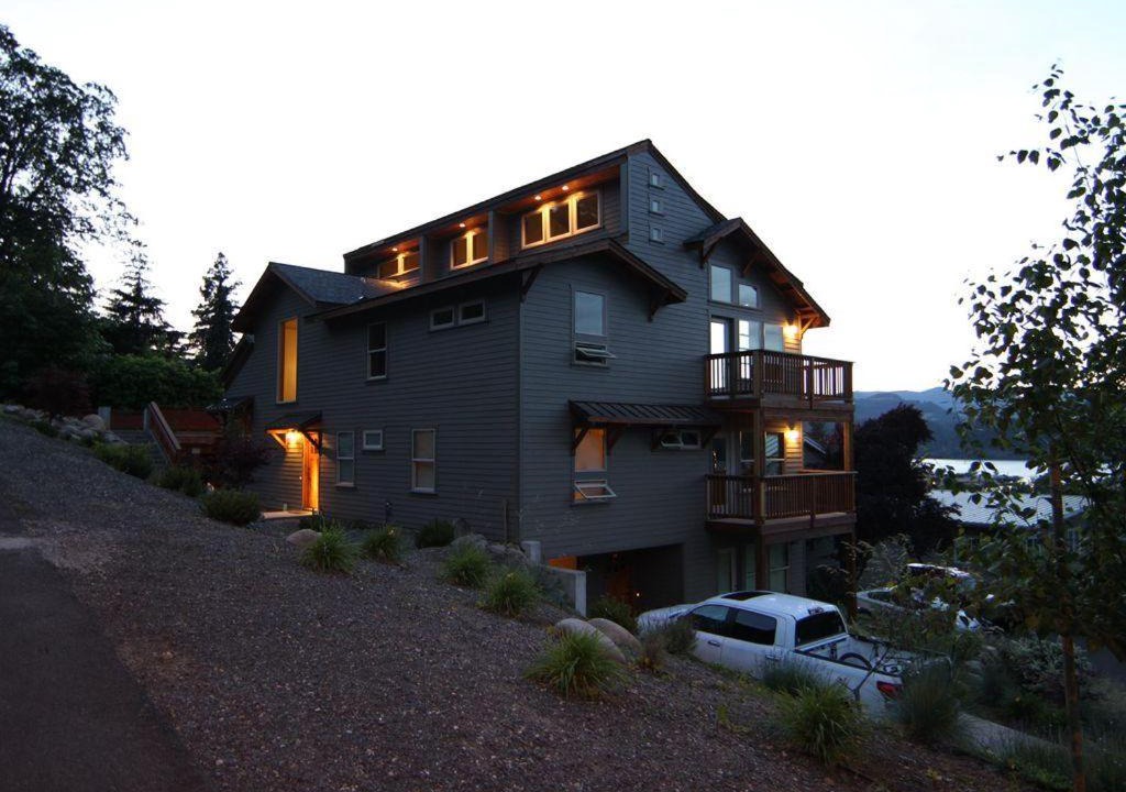 Photo of Others in Hood River