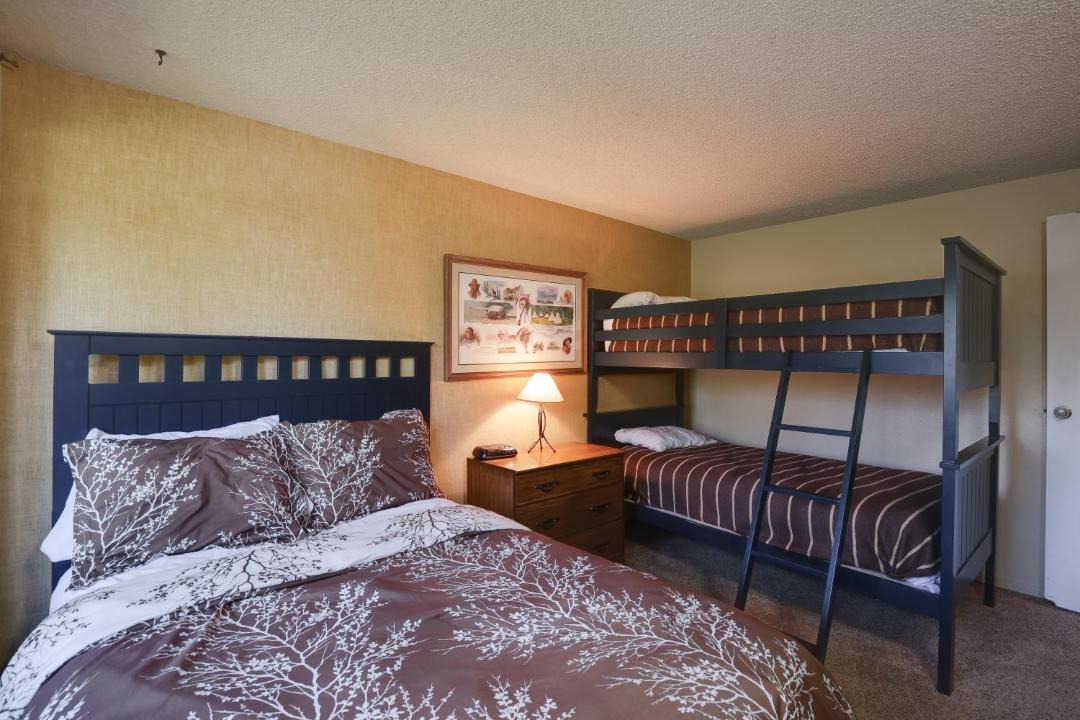 Photo of Bedroom in Island Park