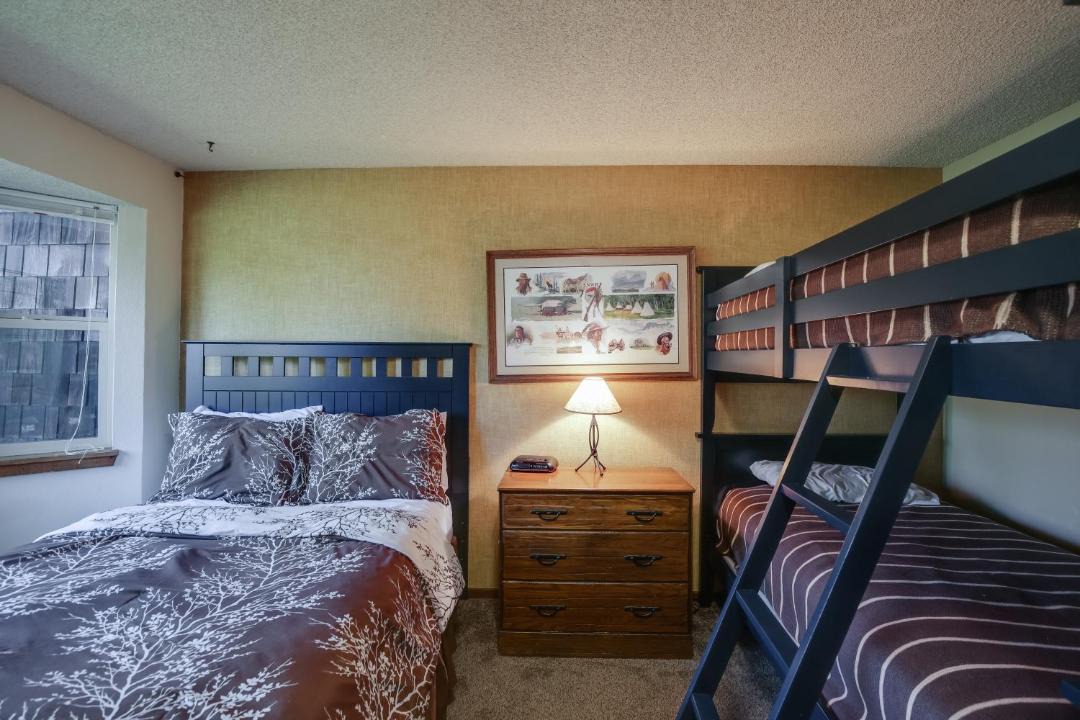 Photo of Bedroom in Island Park