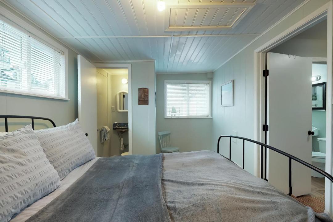 Photo of Bedroom in Westport