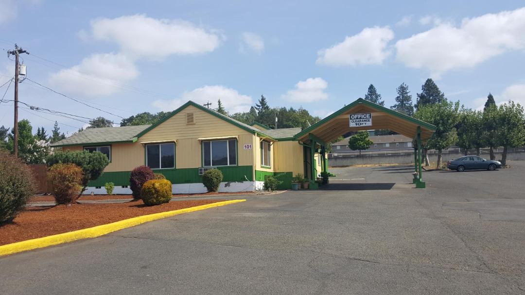Photo of Others in Roseburg