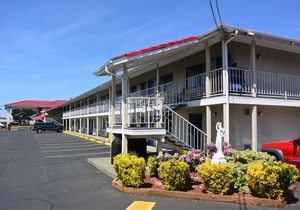 Days Inn by Wyndham Lakewood South Tacoma