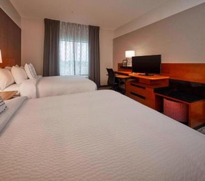 Fairfield Inn 