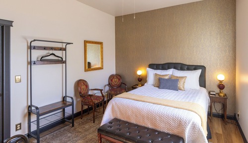Room 1